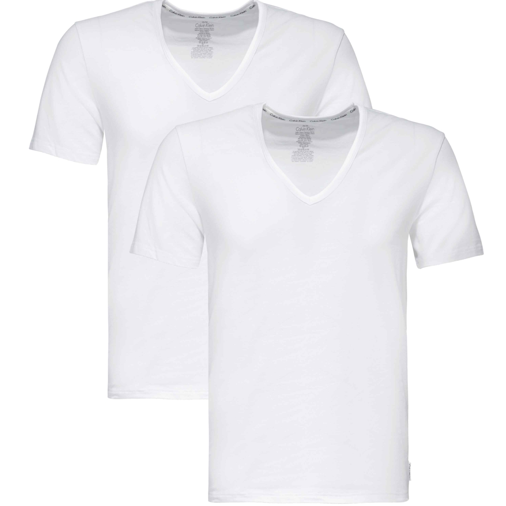 Se Calvin Klein 2 pakke V-neck T-shirt hvid - L hos Fashionhero.dk